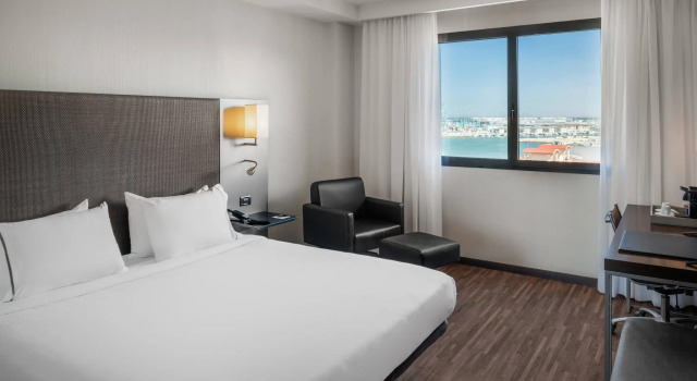 Двухместный номер Standard с видом на город AC Hotel Algeciras by Marriott
