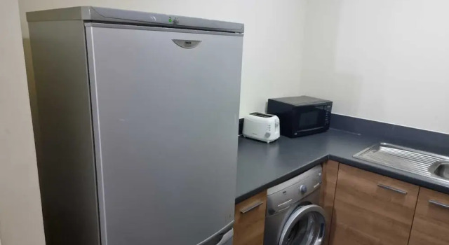Central 2-bedroom Apartment, Chelmsford, Parking