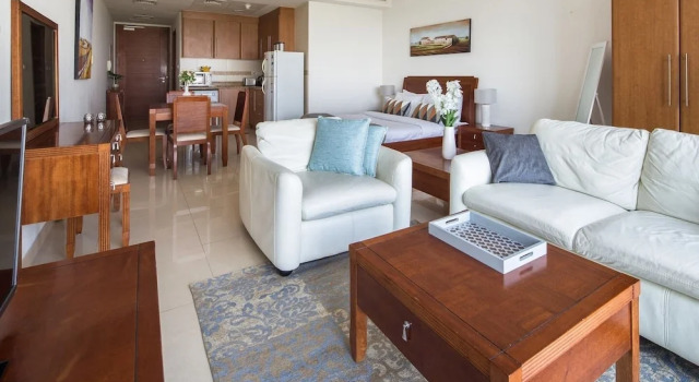 Spacious and Comfy Studio in Heart of Jlt!, Забронировать Апартаменты/квартира Апартаменты Эмирата Дубая, рядом с Dubai Marina Yacht Club, Апартаменты/квартира