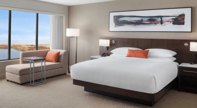 Номер Deluxe Delta Hotels by Marriott Philadelphia Airport
