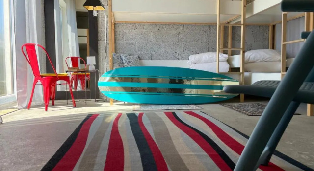 Кровать в общем номере SURF HOUSE DREAMERS COAST