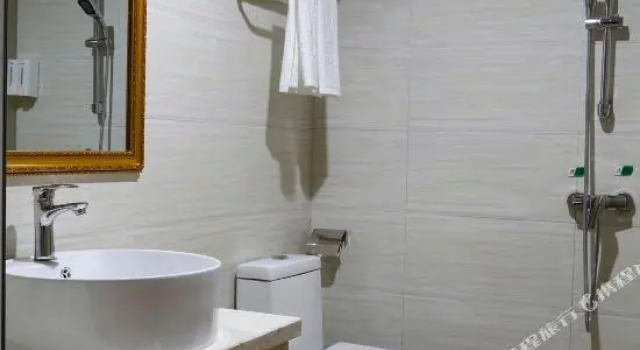 Yanjing Hotel