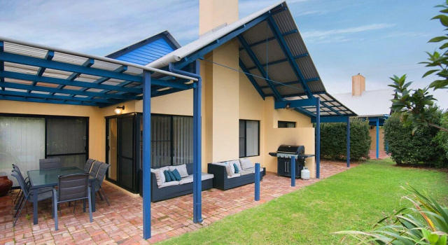Шестиместный коттедж Dunsborough Beach Cottages