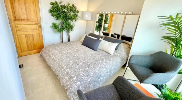 Splendid 92 M With Wifi Balcony And Sea View, Забронировать Апартаменты/квартира Отели Ла-Сен-сюр-Мер с парковкой, Парковка