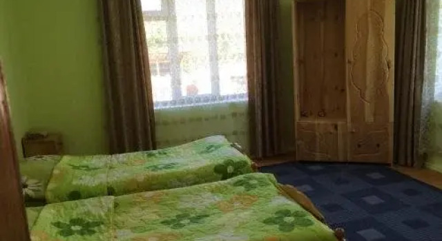 Guest House Guledani, Prenota Affittacamere Hotel a Samegrelo Zemo-Svaneti con parcheggio, Parcheggio