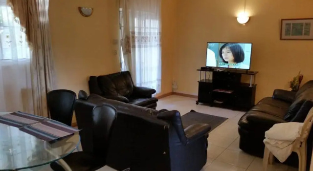 Apartment With 3 Bedrooms in Flic en Flac, With Pool Access, Enclosed, Boek Appartement Flic-en-Flac Mauritius West Coast