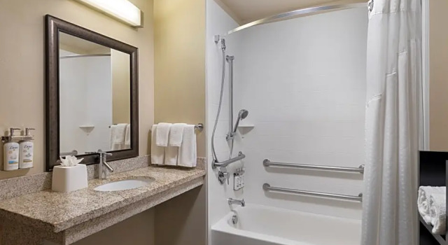 Люкс Staybridge Suites Midvale by IHG