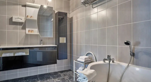 Люкс с балконом Hôtel Marso