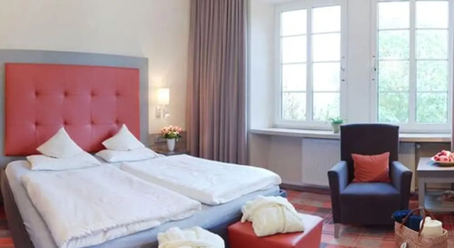 Menschels Vitalresort, Забронировать Отель Меддерсхайм 