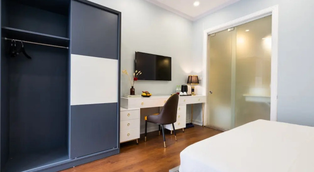Полулюкс Hanoi Memory Legends Hotel