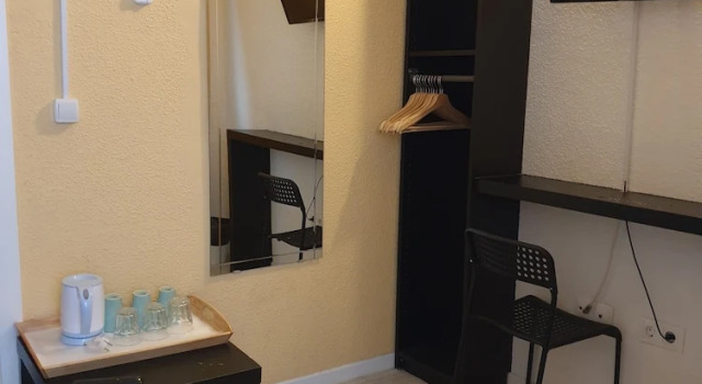 Трёхместный номер Economy Hostal Plaza Luna