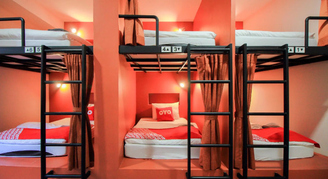Кровать в общем номере All day hostel @ BTS Bang Chak