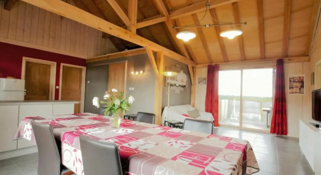 Gîte Laubressel, 3 pièces, 4 personnes - FR-1-543-133, Réserver Hôtel Laubressel 