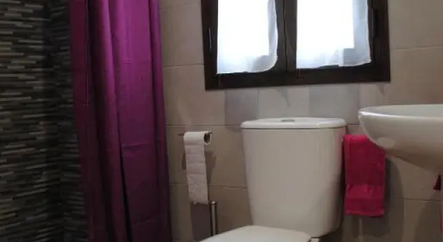 Casa Isabel, Book Hotel Zuheros Madrid