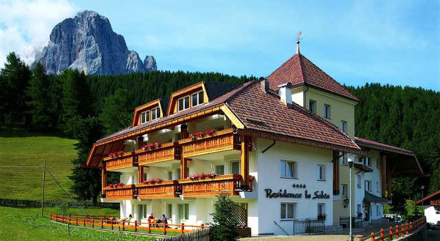 Residence La Selva, Забронировать Отель Сельва-ди-Валь-Гардена Кортина-д'Ампеццо, рядом с Горнолыжный курорт Валь-Гардена