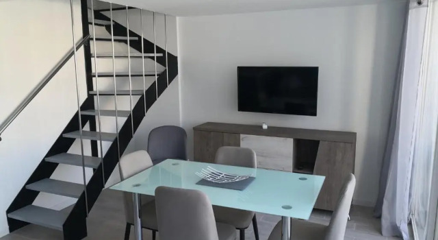 Skol 406A by Completely Marbella, Забронировать Отель Отели Марбелья с парковкой, рядом с Набережная Марбельи, Парковка