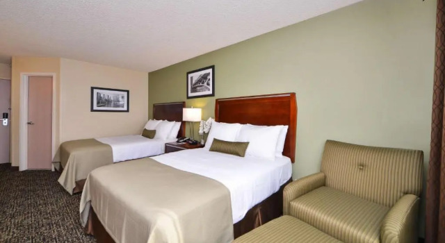 Люкс Standard Best Western Glenview - Chicagoland Inn and Suites