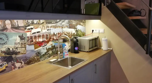 Студия Rakoczi Studios