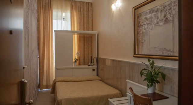 Одноместный номер Standard Hotel Palladium Palace