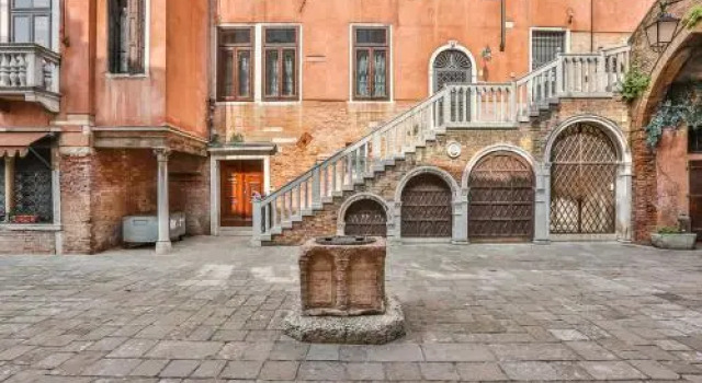 Canal Grande, Забронировать Отель Бизнес-отели Венеции, рядом с Церковь Святого Георгия Великого, 4* 5*