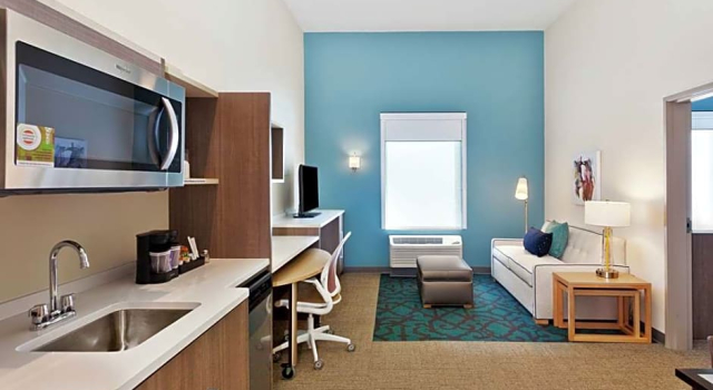 Двухместный люкс c 1 комнатой Home2 Suites By Hilton Birmingham Colonnade