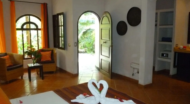 Бунгало Manala Hotel