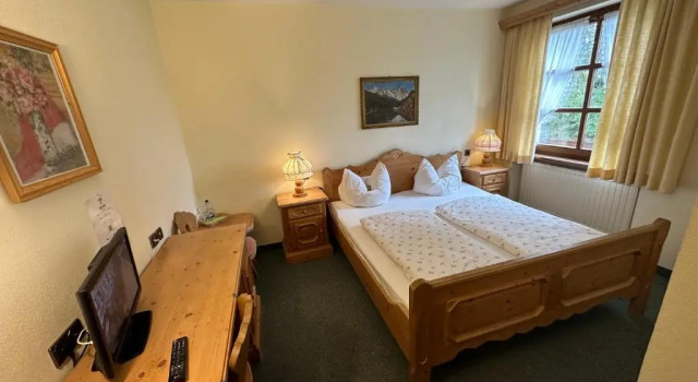 Номер Economy Hotel OLYMP Almenrausch Nähe Wasserschloss