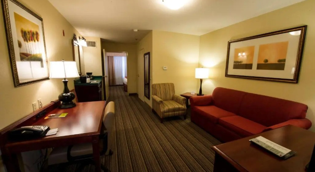 Двухместный люкс c 1 комнатой Country Inn & Suites by Radisson, Fort Worth, TX