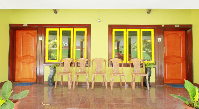 OYO 29094 Edakkal Homestay, Varaa Hotelli Meenangadi 