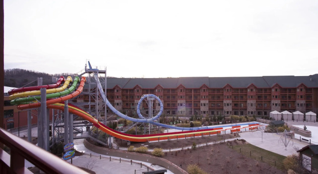 Люкс Deluxe Club Wyndham Great Smokies Lodge