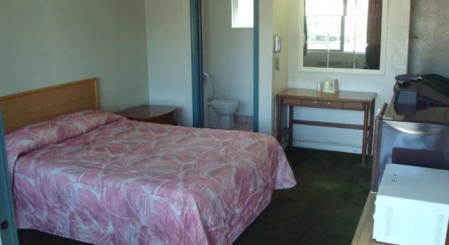 Travelers Rest Motel, Забронировать Мотель Сан-Хосе Silicon Valley, рядом с City Lights Theater Company