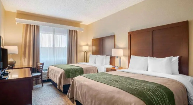 Шестиместный номер Standard Comfort Inn Medford North