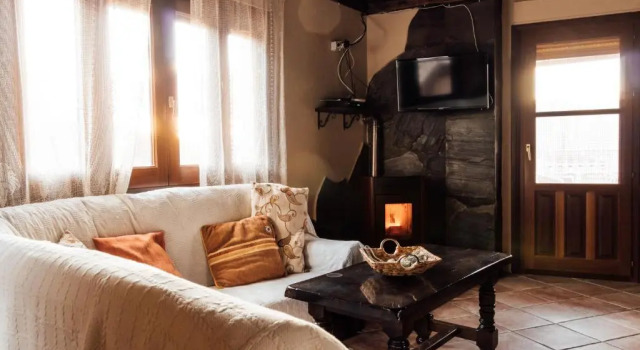 Lanjarón Rural Apartamentos, Забронировать Апарт-отель Апарт-отели La Alpujarra, Апарт-отель