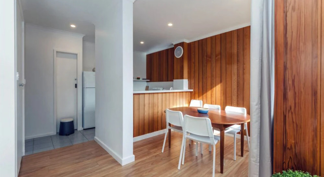 Villa Ellisa, Unit 4/10 Columbia Close, Забронировать Вилла Коттеджи Нельсон-Бей, Коттедж