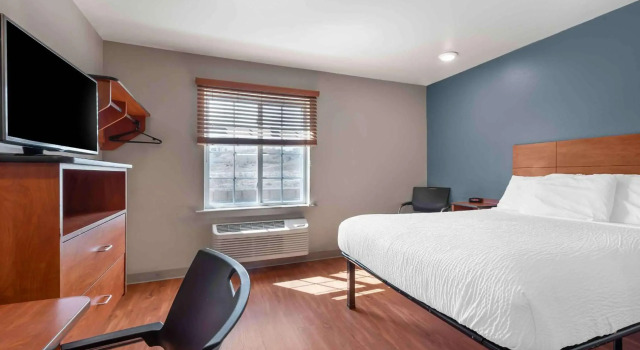 Extended Stay America Select Suites - Colorado Springs, Buchen Sie Hotel 3-Sterne-Hotels in Colorade Springs, 3*