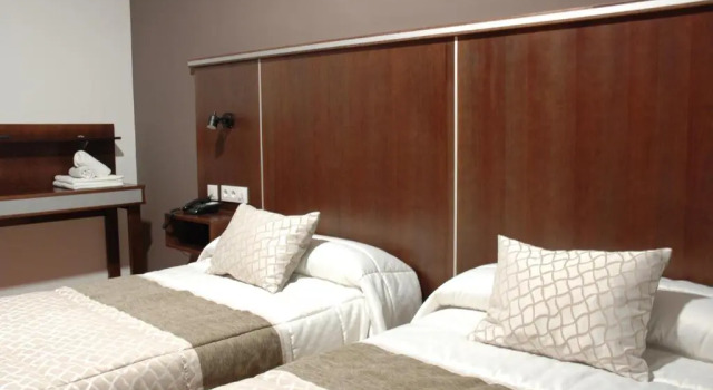 Двухместный номер Deluxe Hospedium Hotel Plaza Manjón