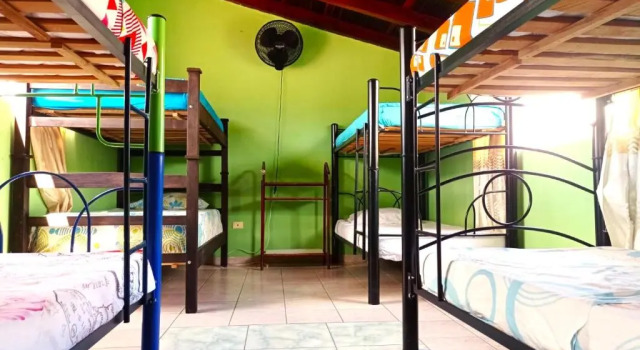 Hotel San Gil Nómada, Rezerwuj Hotel Hotele w Santander z parkingiem, Parking