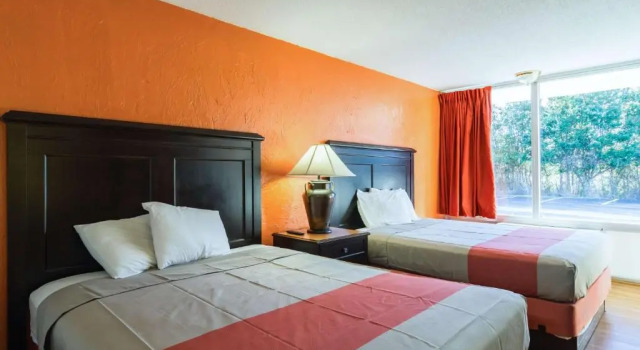 Четырёхместный номер Standard Motel 6 Townsend, GA