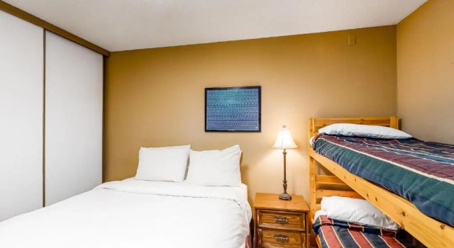 Ponderosa Inn 316, Buchen Sie Hotel Kelowna 