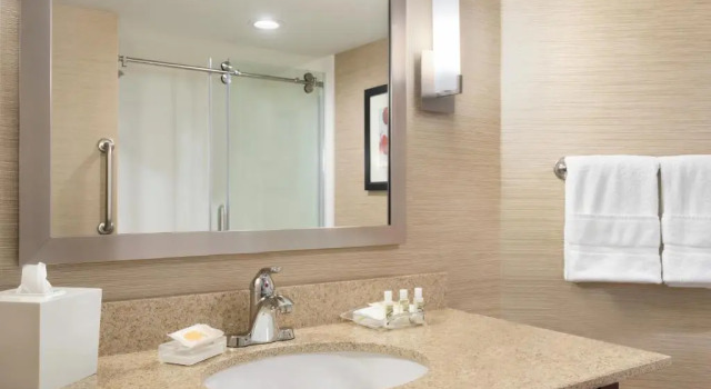 Номер Standard Holiday Inn Dubuque/Galena by IHG