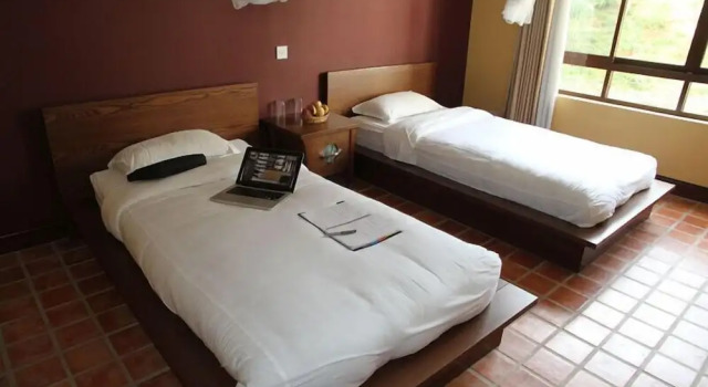 Neydo Hotel Buddhist Monastery, Prenota Hotel Pharping Bagmati Pradesh Province