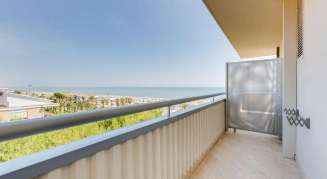 Трёхместный номер Superior с видом на море Hotel Europa Beach Village