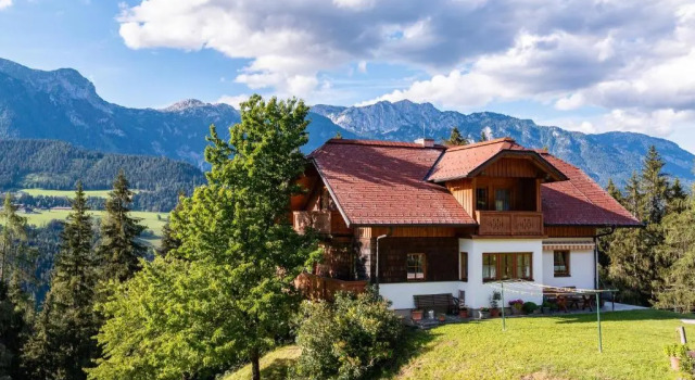Апартаменты с 2 комнатами с балконом Bucheggerhof