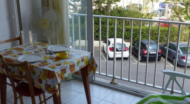 Studio Le Lavandou, 1 pièce, 2 personnes - FR-1-308-34, Rezervasyon Daire Var coast otoparklı oteller, Otopark