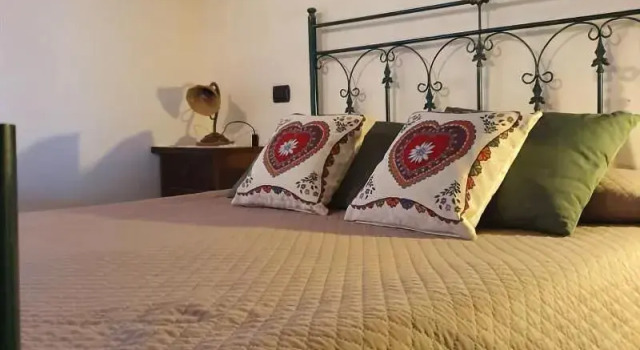 Agriturismo Aurora, Rezervați Hotel Hoteluri în Paterno cu parcare, Parcare