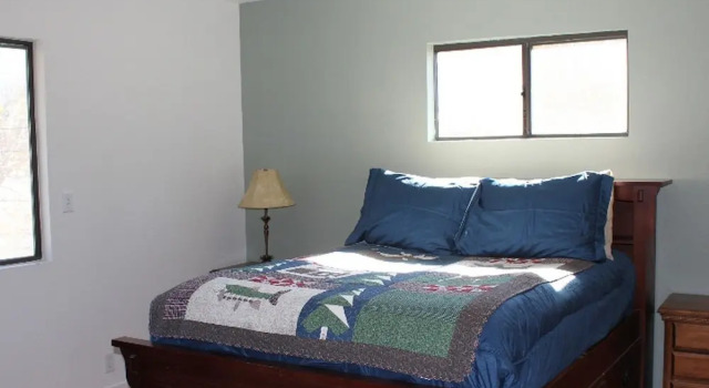 Moonridge Den- One Bedroom, Rezerwuj Hotel Big Bear Lake Stany Zjednoczone