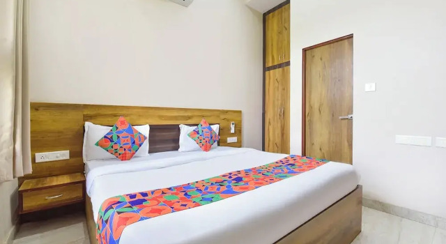 FabHotel Shivansh, Забронировать Отель Отели штата Раджастхана с парковкой, Парковка