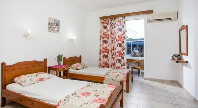 Студия Standard Lisabeth Apartments