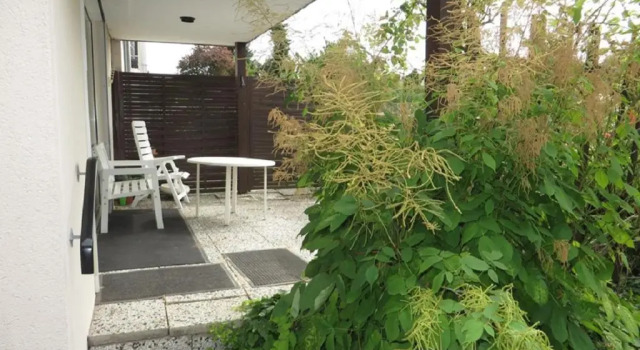 Коттедж Entire house, quiet city location, garden, parking