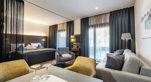 Двухместный люкс Deluxe AlpenParks Hotel & Apartment Taxacher